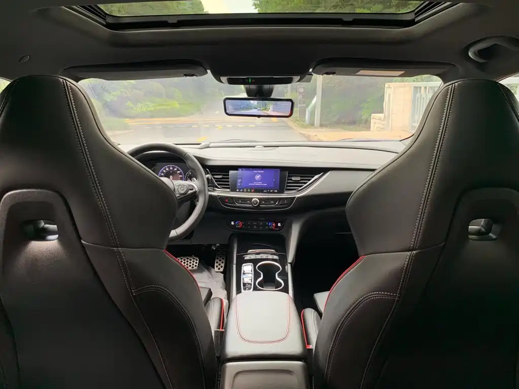 Buick Buick Regal 2021 GS 28T Premium Edition 2021 - thumbnail 24