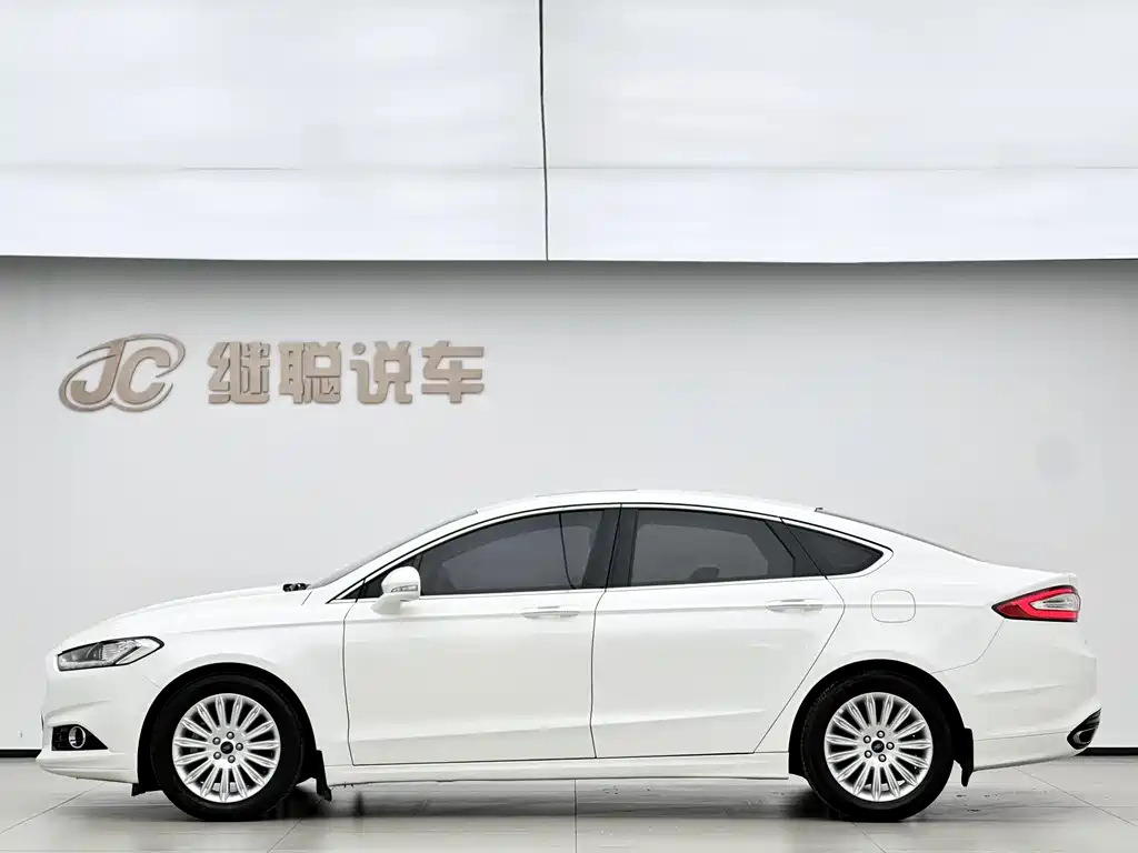 Ford Mondeo 2013 2.0L GTDi200 Luxury Edition 2017 - thumbnail 5