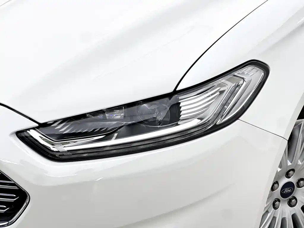 Ford Mondeo 2013 2.0L GTDi200 Luxury Edition 2017 - thumbnail 13
