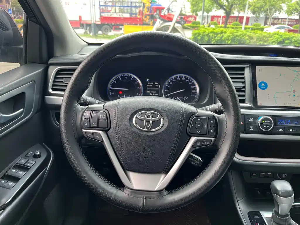 Toyota Toyota Highlander 2021 2.0T AWD Luxury 7-seater 2021 - thumbnail 19