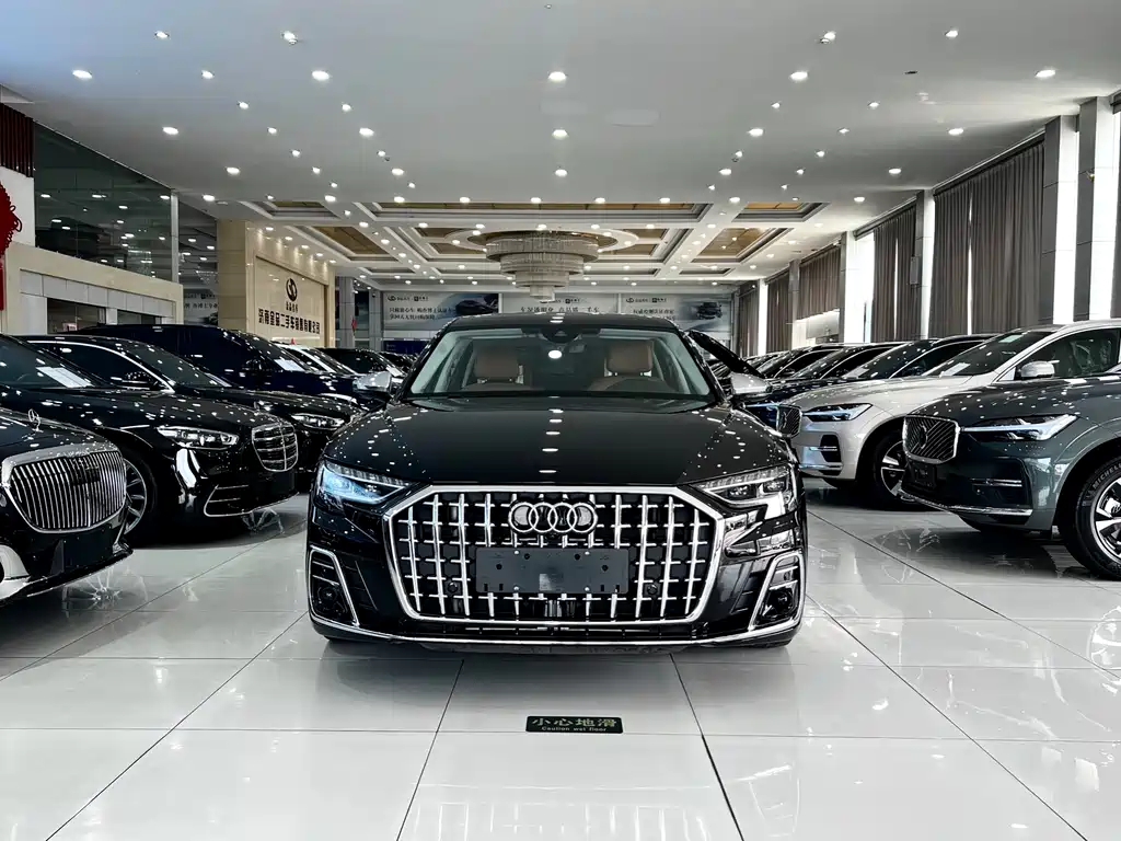 Audi Audi A8 2022 A8L Horch Founder's Edition Classic 2023 - thumbnail 3