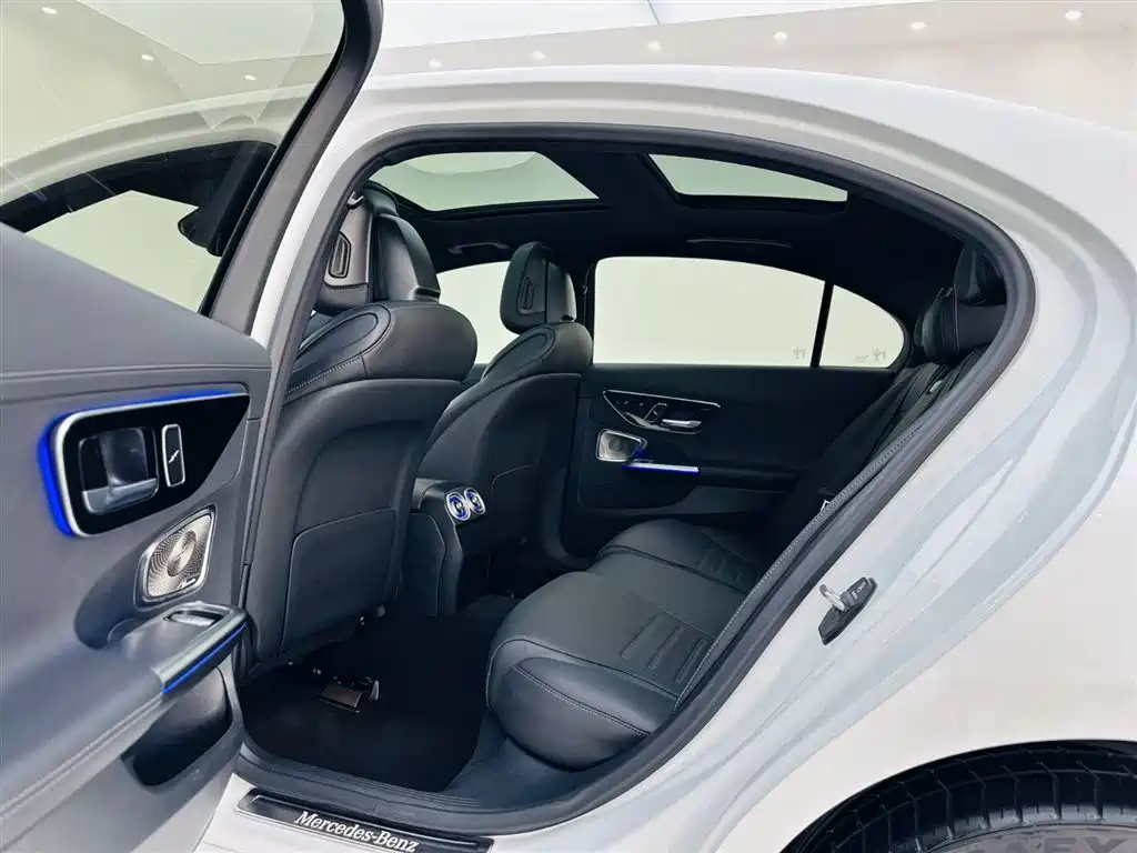 Mercedes-Benz Mercedes-Benz C-Class 2022 C 260 L Night Sport Edition 2022 - thumbnail 14