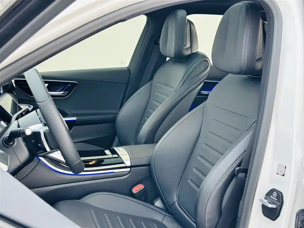 Mercedes-Benz Mercedes-Benz C-Class 2022 C 260 L Night Sport Edition 2022 - thumbnail 21