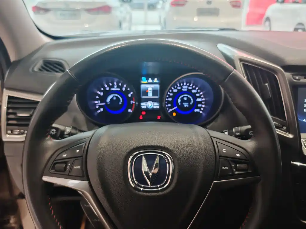 Changan Changan CS75 2016 1.8T Automatic Elite Model National V 2015 - thumbnail 8