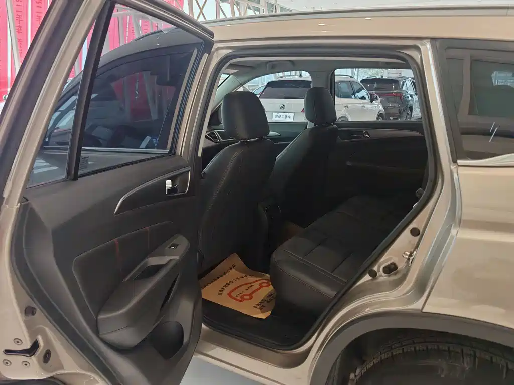 Changan Changan CS75 2016 1.8T Automatic Elite Model National V 2015 - thumbnail 13