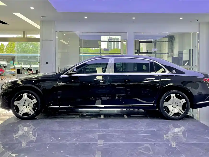 Mercedes-Benz Maybach S-Class 2025 S 480 4MATIC 2025 - thumbnail 3