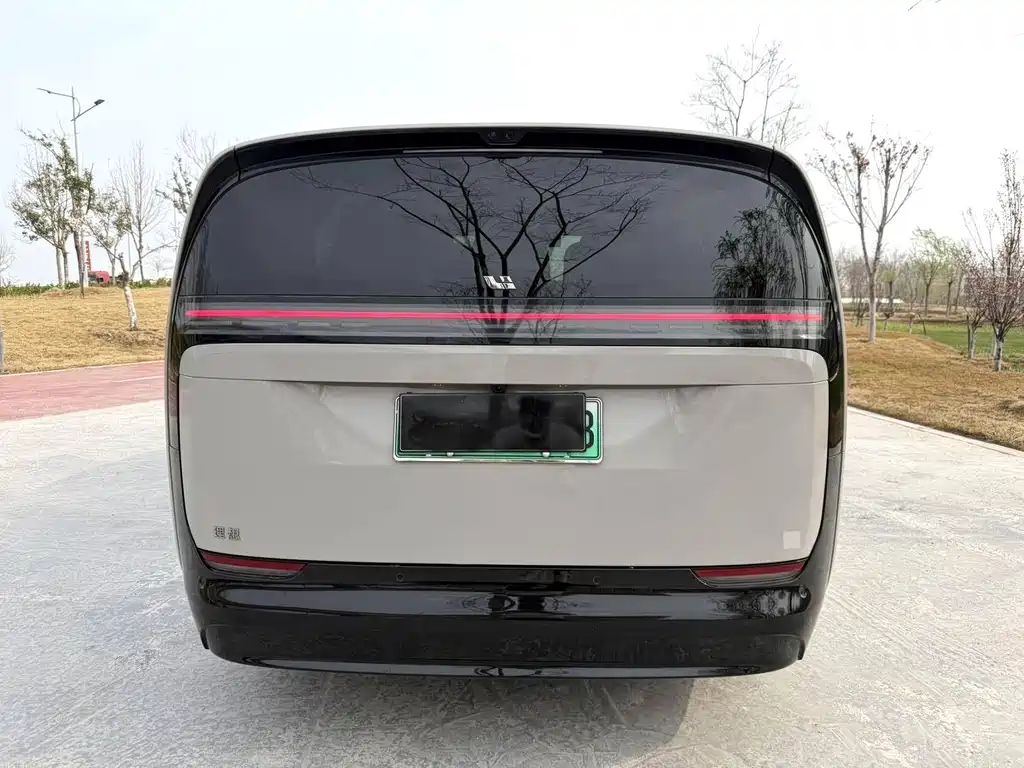 Li Auto Li Auto MEGA 2025 Home Special Edition 2025 - thumbnail 9