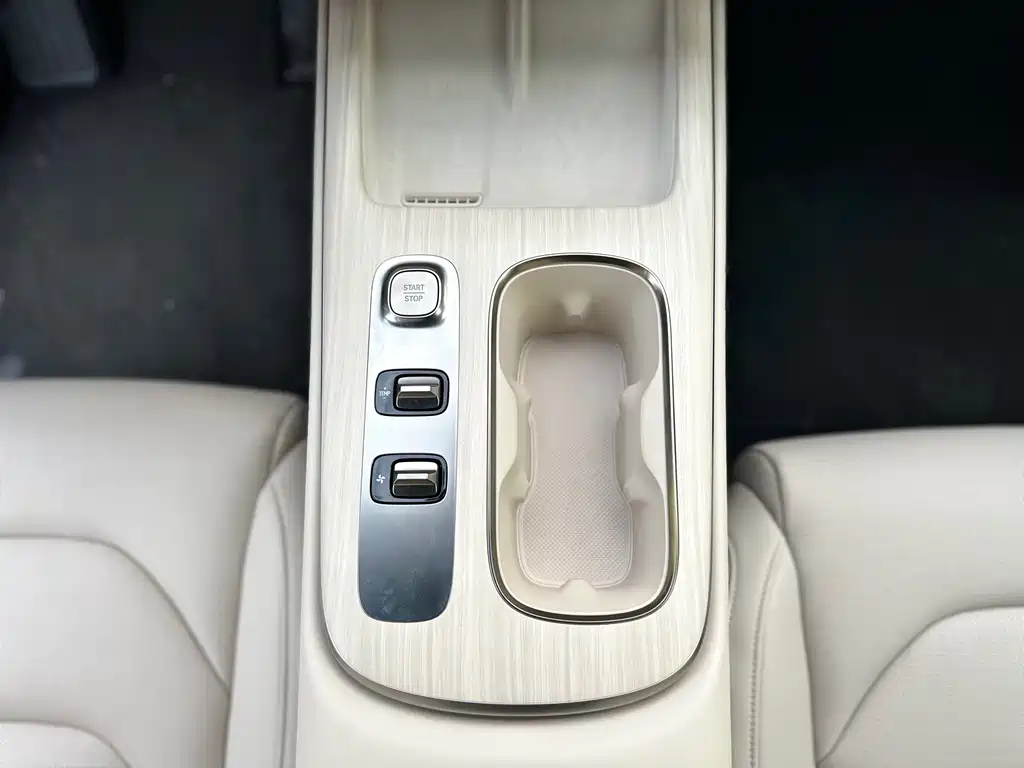 Xiaomi Auto Xiaomi SU7 2024 RWD Long Range Intelligent Driving Edition 2025 - thumbnail 13