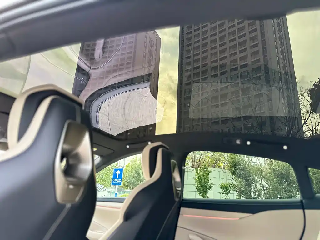 Xiaomi Auto Xiaomi SU7 2024 RWD Long Range Intelligent Driving Edition 2025 - thumbnail 14