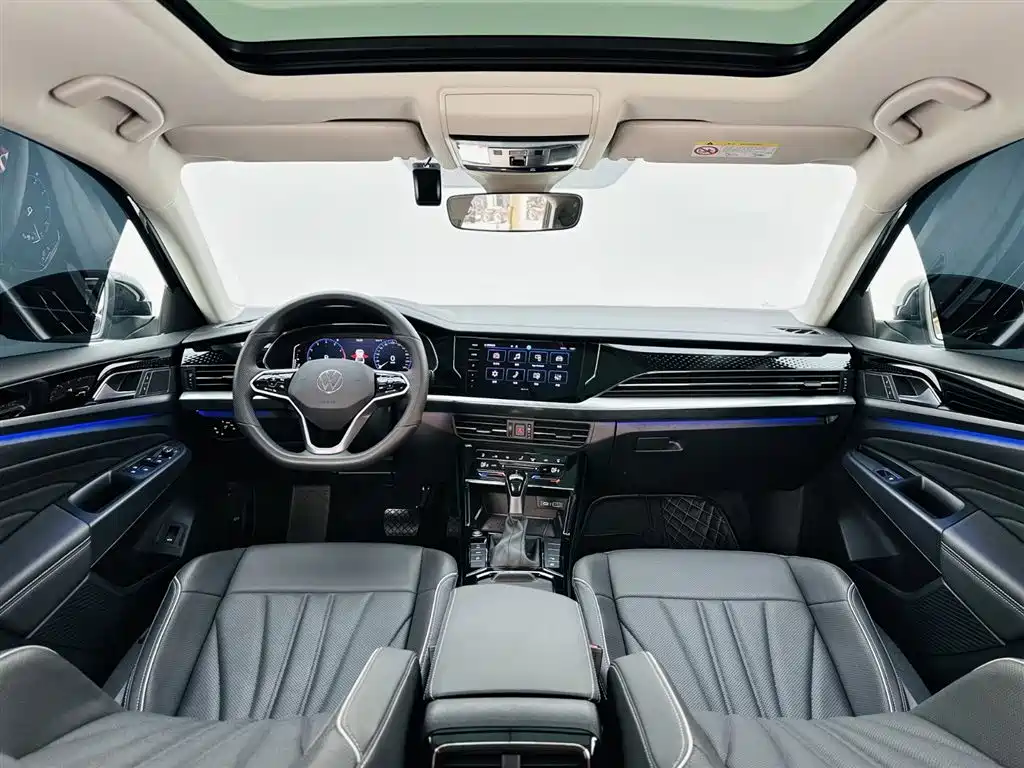 Volkswagen Volkswagen Passat 2024 380TSI Luxury Edition 2023 - thumbnail 15