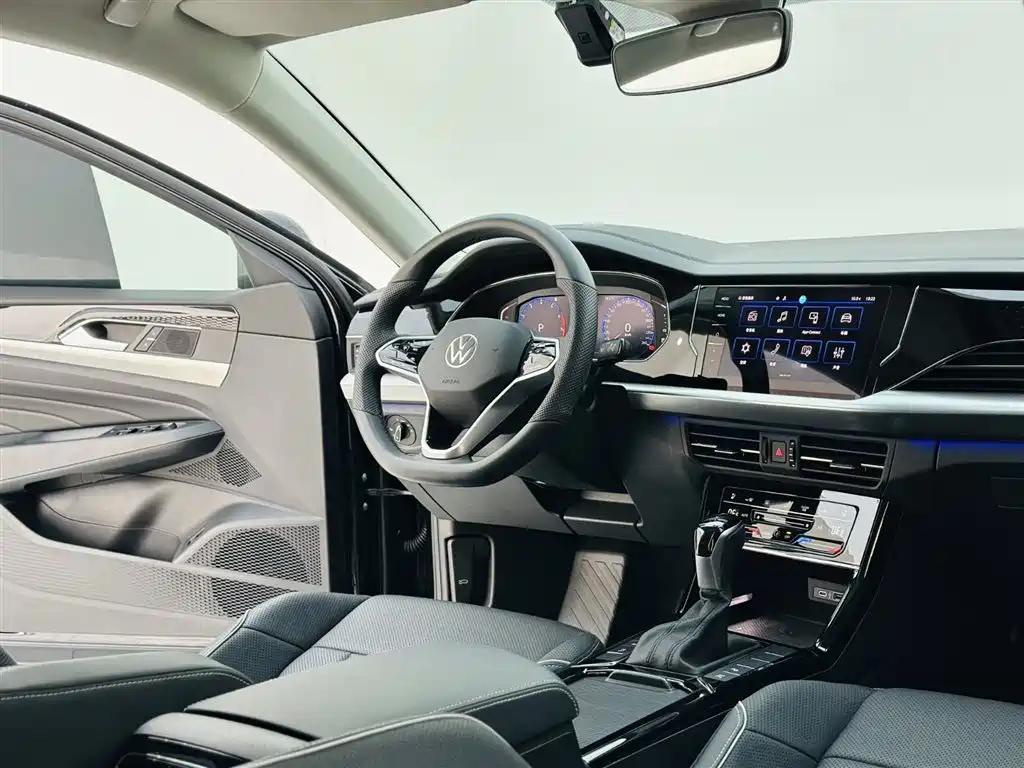 Volkswagen Volkswagen Passat 2024 380TSI Luxury Edition 2023 - thumbnail 16
