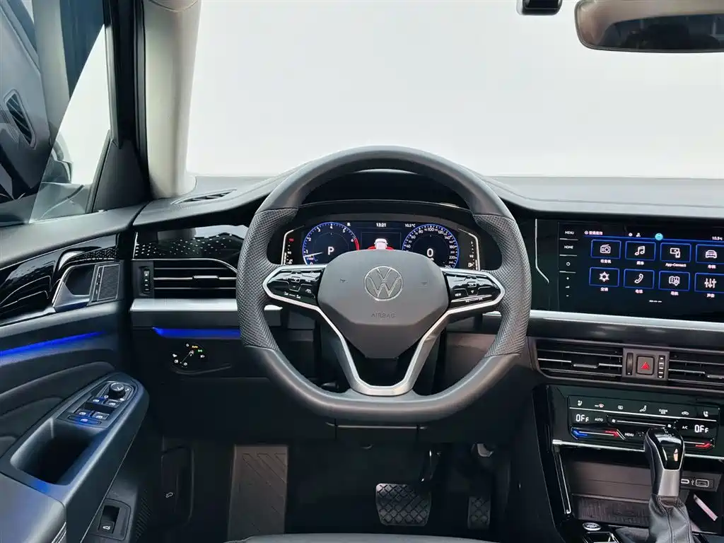 Volkswagen Volkswagen Passat 2024 380TSI Luxury Edition 2023 - thumbnail 17