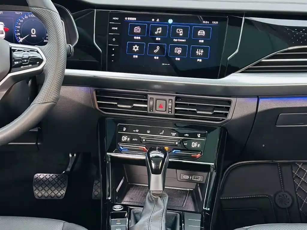 Volkswagen Volkswagen Passat 2024 380TSI Luxury Edition 2023 - thumbnail 18
