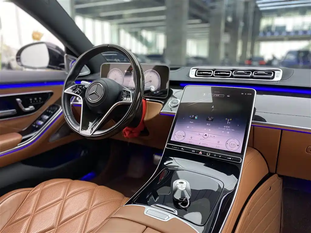 Mercedes-Benz Maybach S-Class 2021 S 480 4MATIC 2021 - thumbnail 16