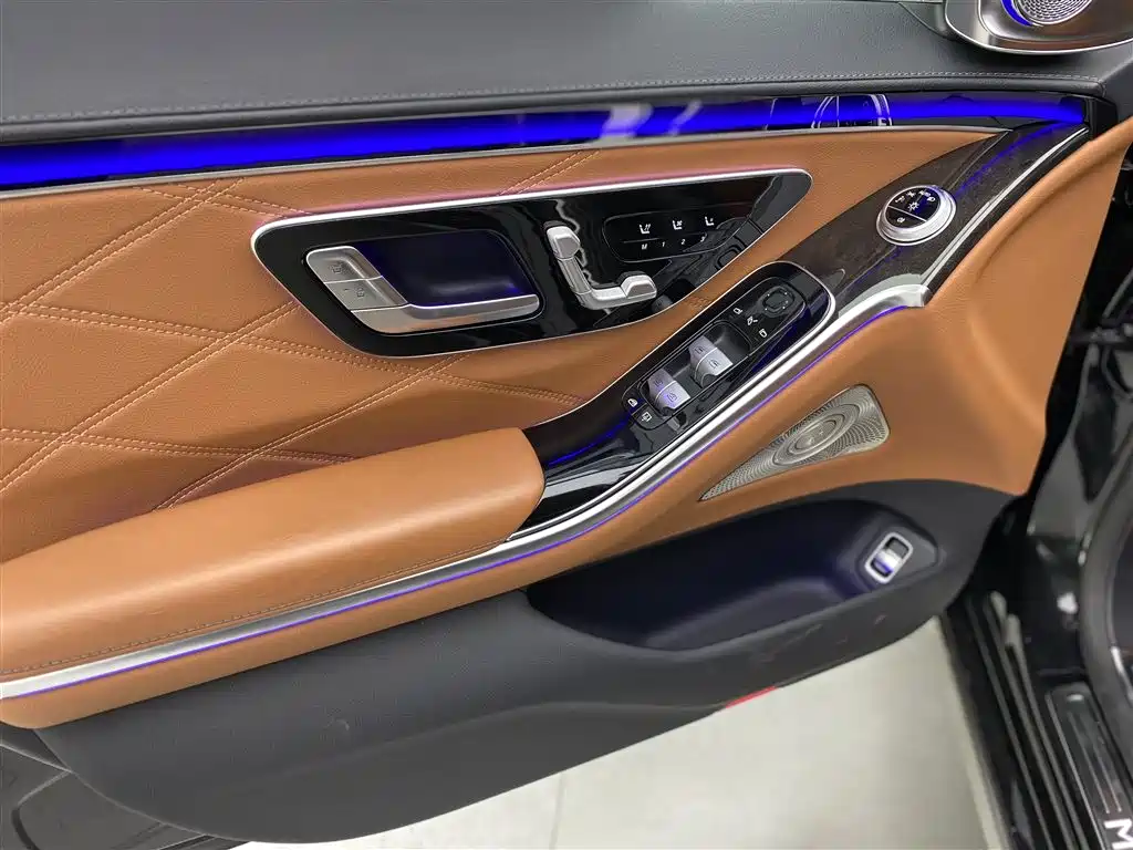 Mercedes-Benz Maybach S-Class 2021 S 480 4MATIC 2021 - thumbnail 23