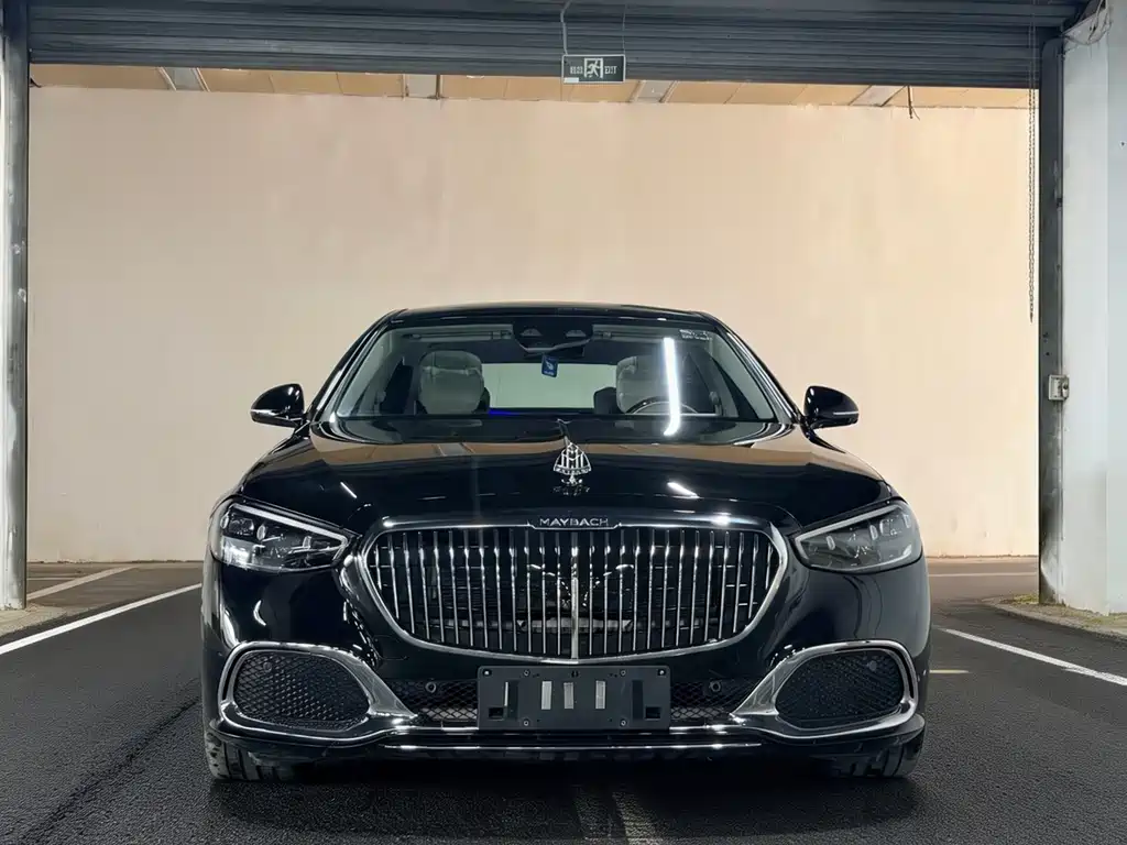 Mercedes-Benz Maybach S-Class 2022 S 480 4MATIC Intelligent Excellence Special Edition 2022 - thumbnail 2