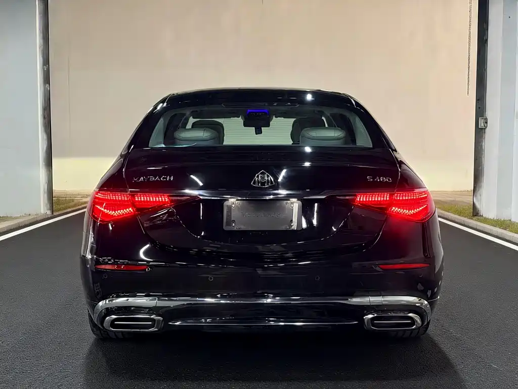 Mercedes-Benz Maybach S-Class 2022 S 480 4MATIC Intelligent Excellence Special Edition 2022 - thumbnail 4