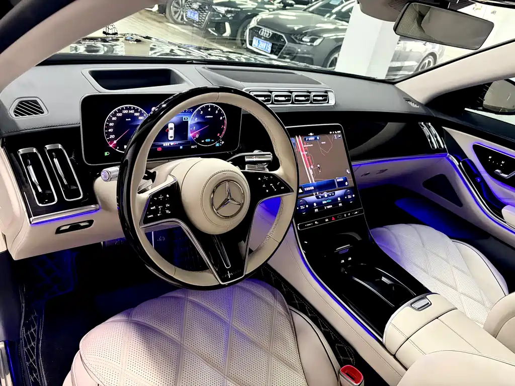 Mercedes-Benz Maybach S-Class 2022 S 480 4MATIC Intelligent Excellence Special Edition 2022 - thumbnail 6