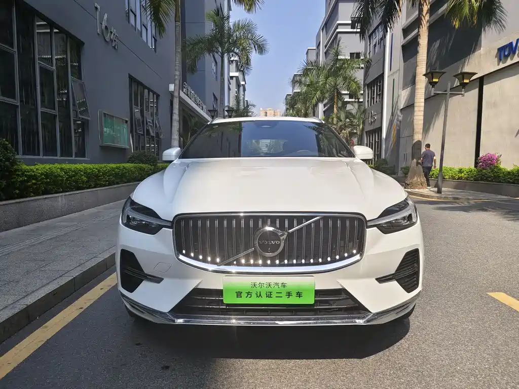 Volvo Volvo XC60 Plug-in Hybrid 2024 T8 AWD Extended Range Luxury Edition 2023 - thumbnail 2
