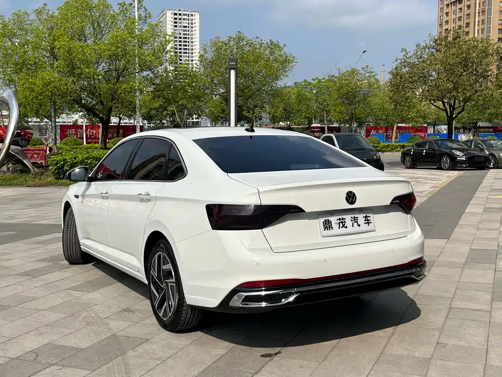 Volkswagen Volkswagen Sagitar 2024 300TSI DSG Comfortline 2024 - thumbnail 8