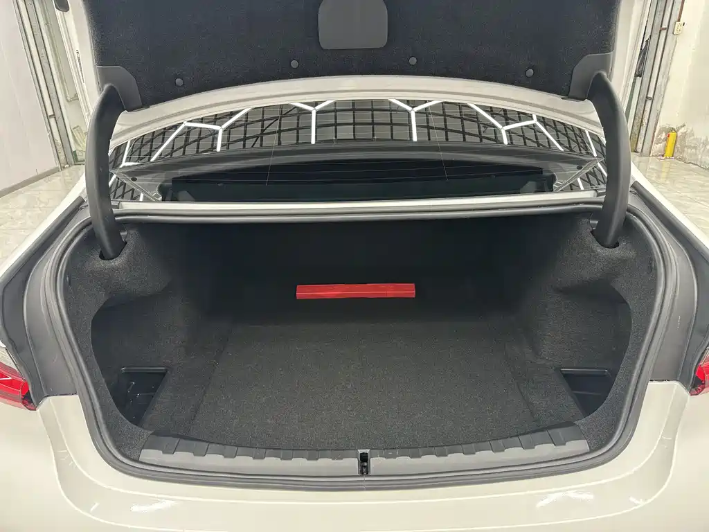 BMW BMW 3 Series 2023 320Li M Sport Package 2023 - thumbnail 15
