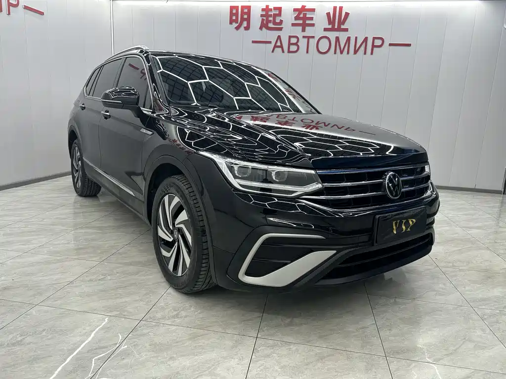 Volkswagen Tiguan L 2023 280TSI Automatic 2WD潮创Limited Edition 2023 - thumbnail 2