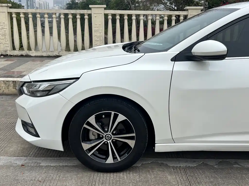 Nissan Nissan Sylphy 2020 1.6L XE CVT Comfort Edition 2021 - thumbnail 4