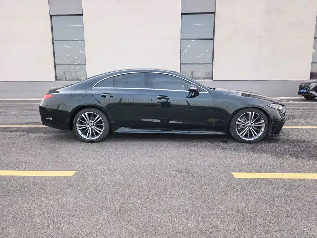 Mercedes-Benz Mercedes-Benz CLS 2022 CLS 300 Sport Edition 2022 - thumbnail 4