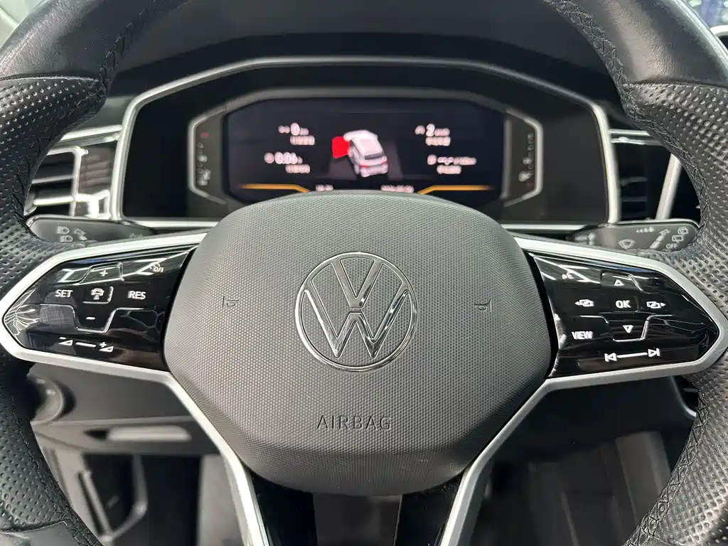 Volkswagen Tiguan L 2023 280TSI Automatic 2WD潮创Limited Edition 2022 - thumbnail 13