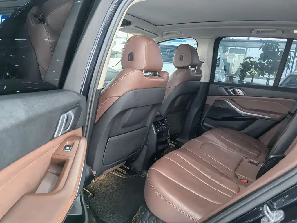 BMW BMW X5 xDrive40i M Sport Package (Imported) 2019 Model 2019 - thumbnail 4