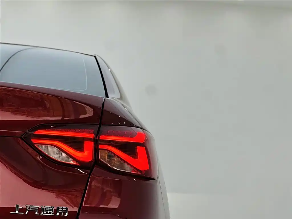 Chevrolet Chevrolet Cruze 2023 1.5L DCT WOW Edition 2023 - thumbnail 11