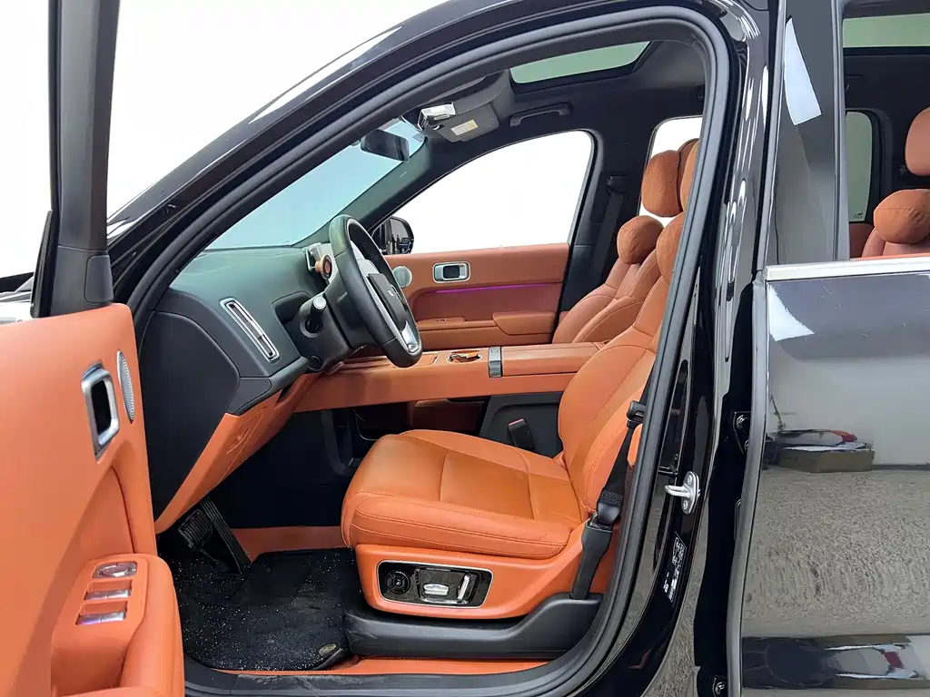 Li Auto Li L8 2024 Pro 2025 - thumbnail 15