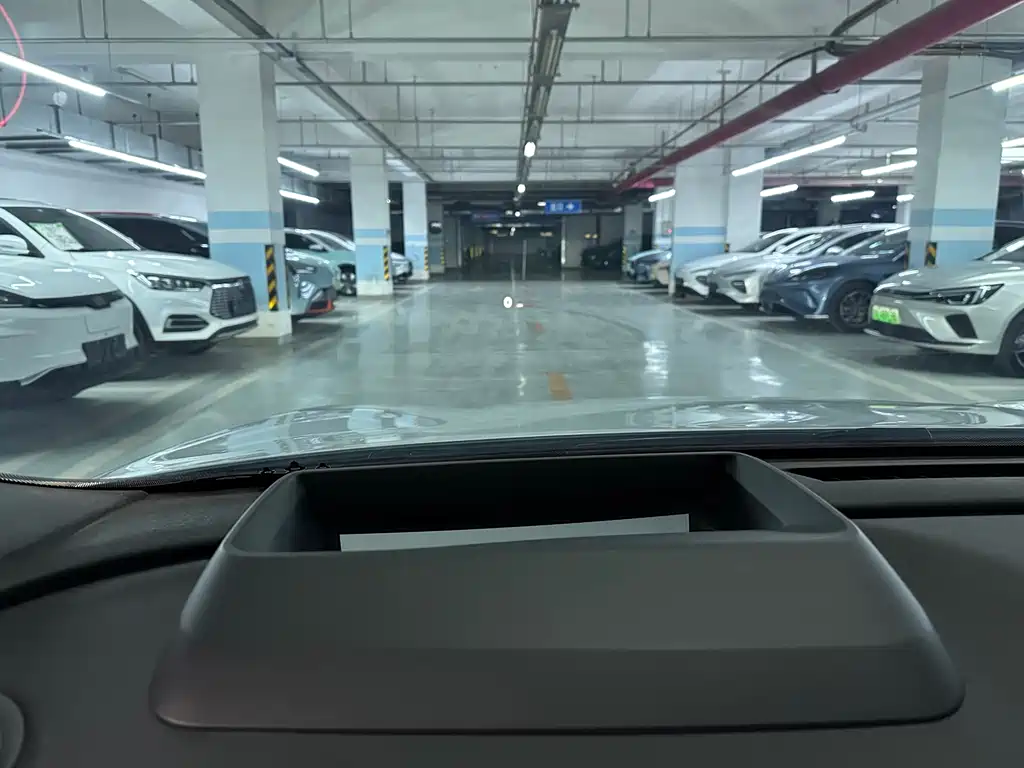 Geely Galaxy Galaxy E8 2024 665km RWD Starship Long Range Edition 2025 - thumbnail 12