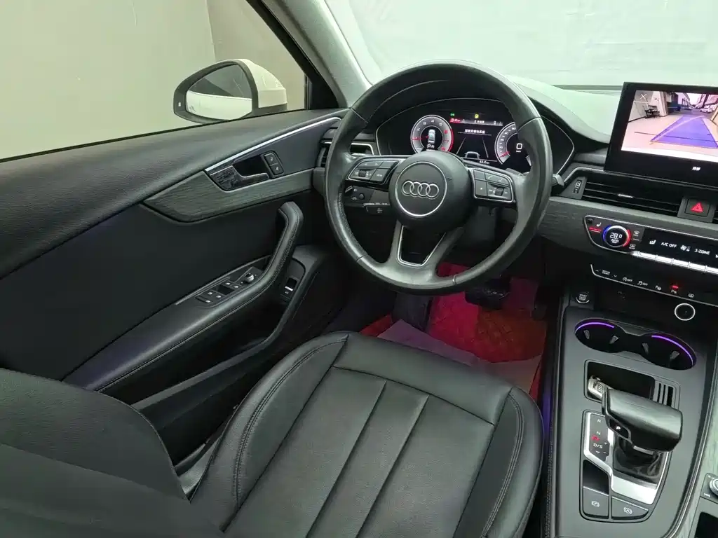 Audi Audi A4L 2022 40 TFSI Luxury Elegant Model 2022 - thumbnail 19