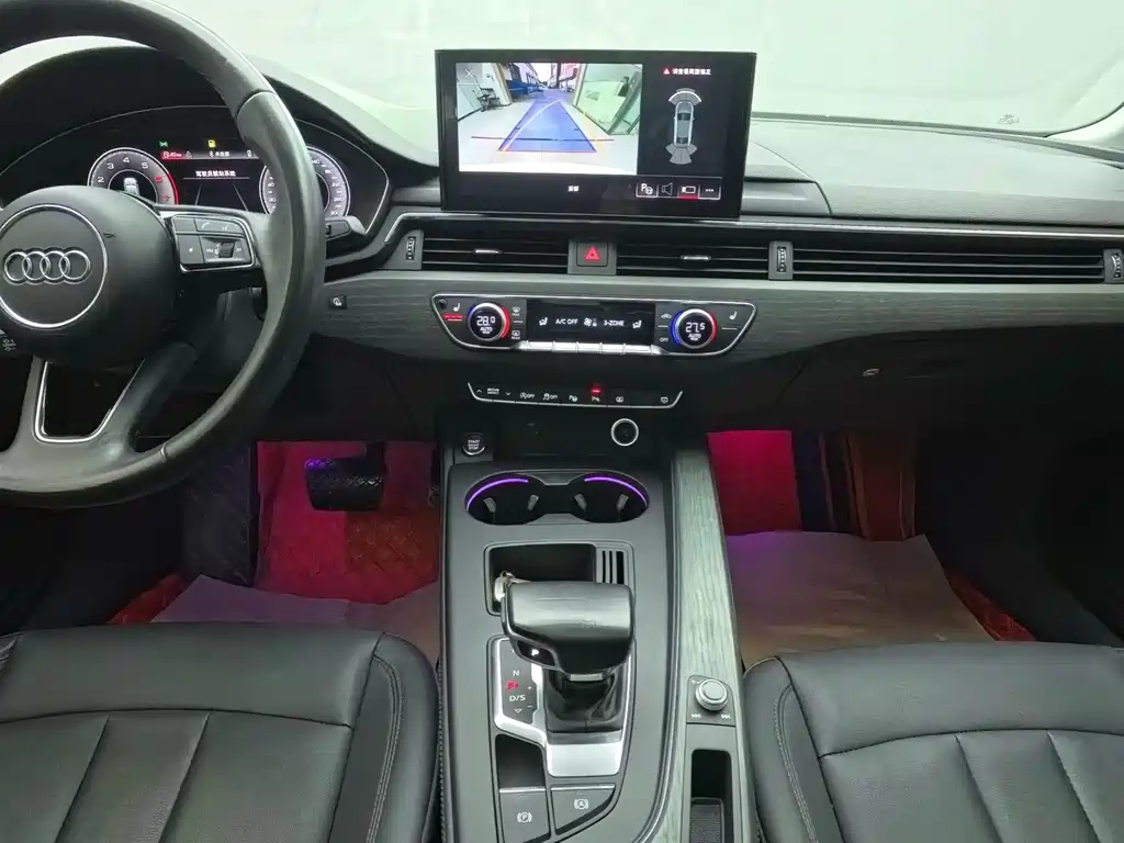 Audi Audi A4L 2022 40 TFSI Luxury Elegant Model 2022 - thumbnail 23