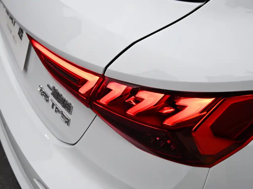 Audi Audi A3 Sportback 35 TFSI 2021 Fashion Sport Edition 2021 - thumbnail 9