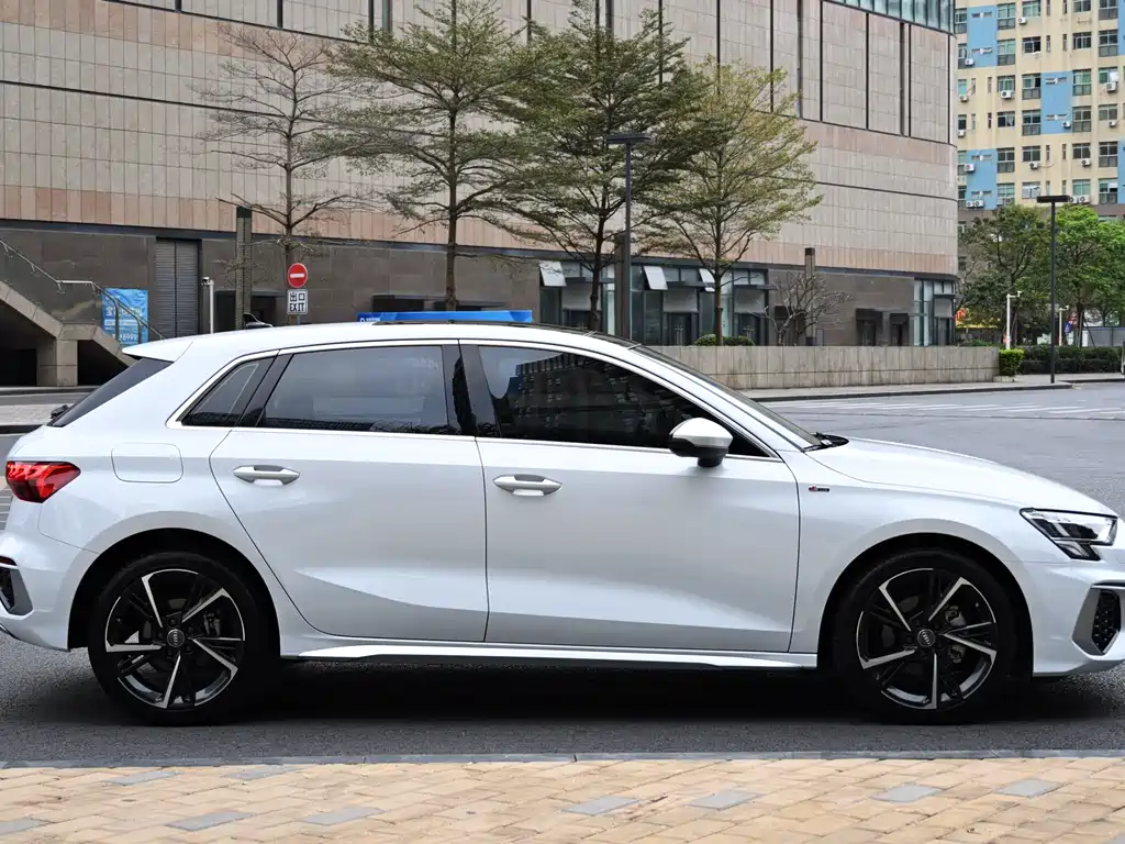Audi Audi A3 Sportback 35 TFSI 2021 Fashion Sport Edition 2021 - thumbnail 15
