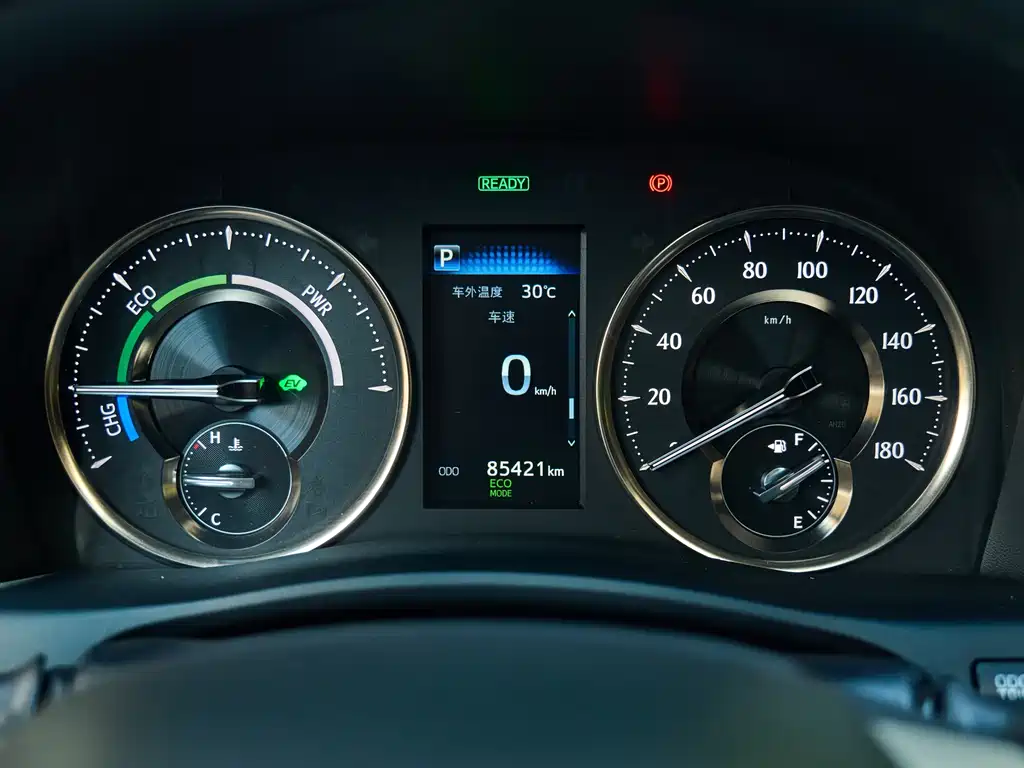 Toyota Alphard 2021 Crown Hybrid 2.5L HV Luxury Version 2021 - thumbnail 17