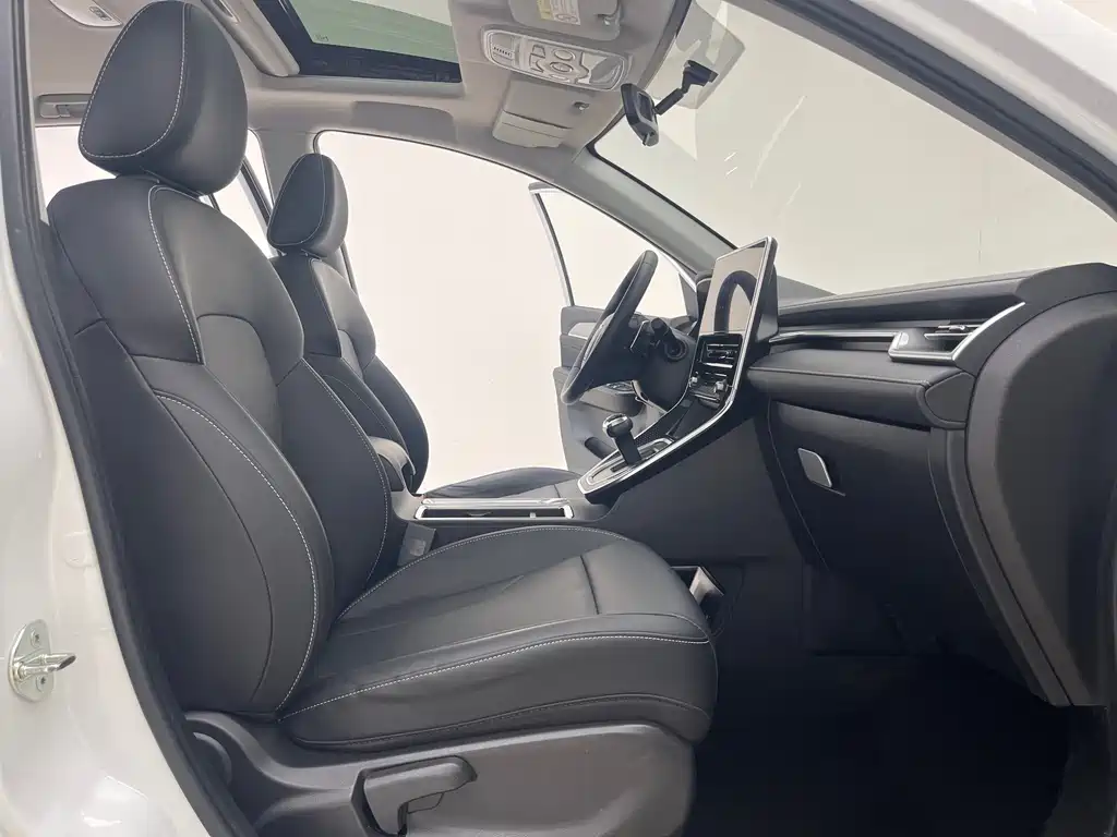 Haval Haval M6 2021 PLUS 1.5T DCT Luxury Intelligent Connectivity Model 2021 - thumbnail 8
