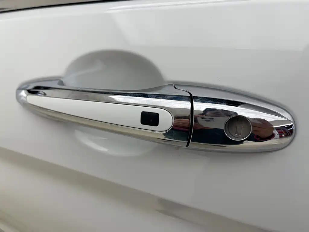 Haval Haval M6 2021 PLUS 1.5T DCT Luxury Intelligent Connectivity Model 2021 - thumbnail 17