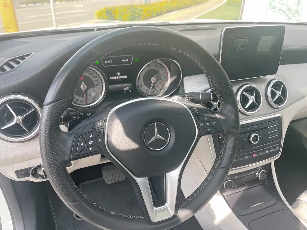 Mercedes-Benz Mercedes-Benz GLA 2016 GLA 220 4MATIC Fashion Edition 2016 - thumbnail 6