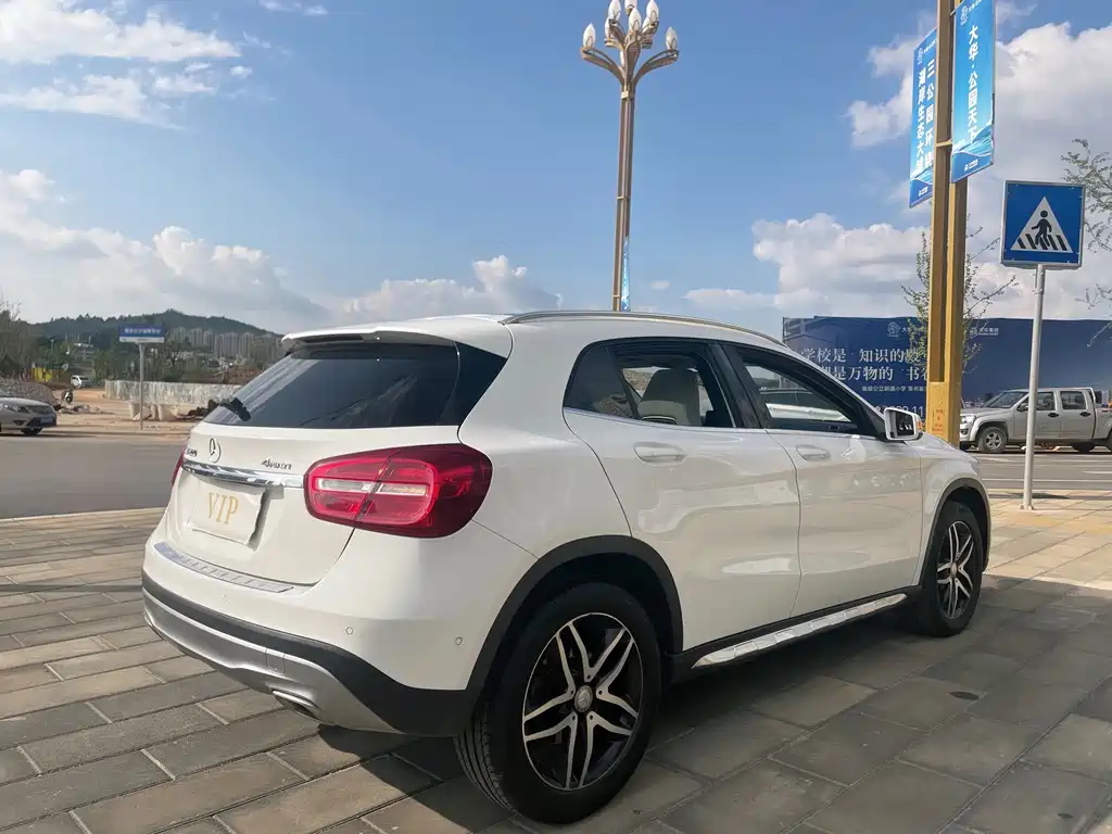 Mercedes-Benz Mercedes-Benz GLA 2016 GLA 220 4MATIC Fashion Edition 2016 - thumbnail 10