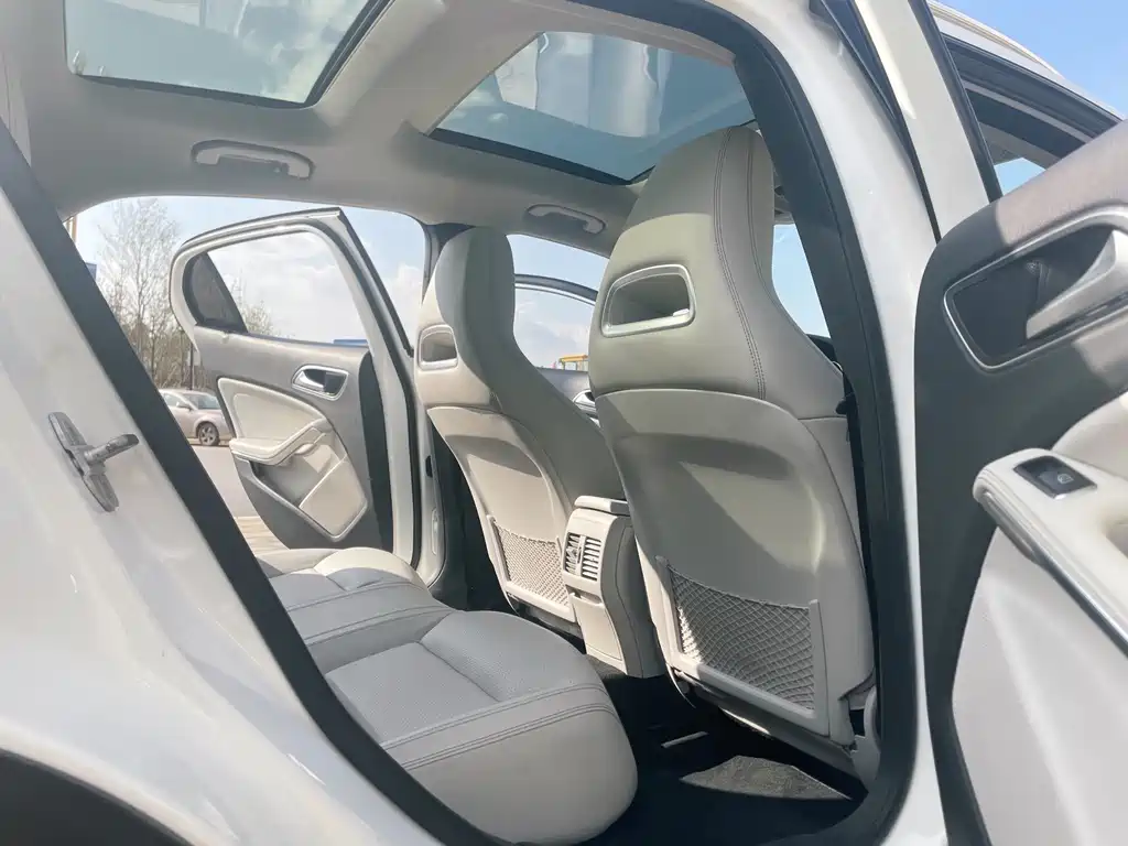 Mercedes-Benz Mercedes-Benz GLA 2016 GLA 220 4MATIC Fashion Edition 2016 - thumbnail 12