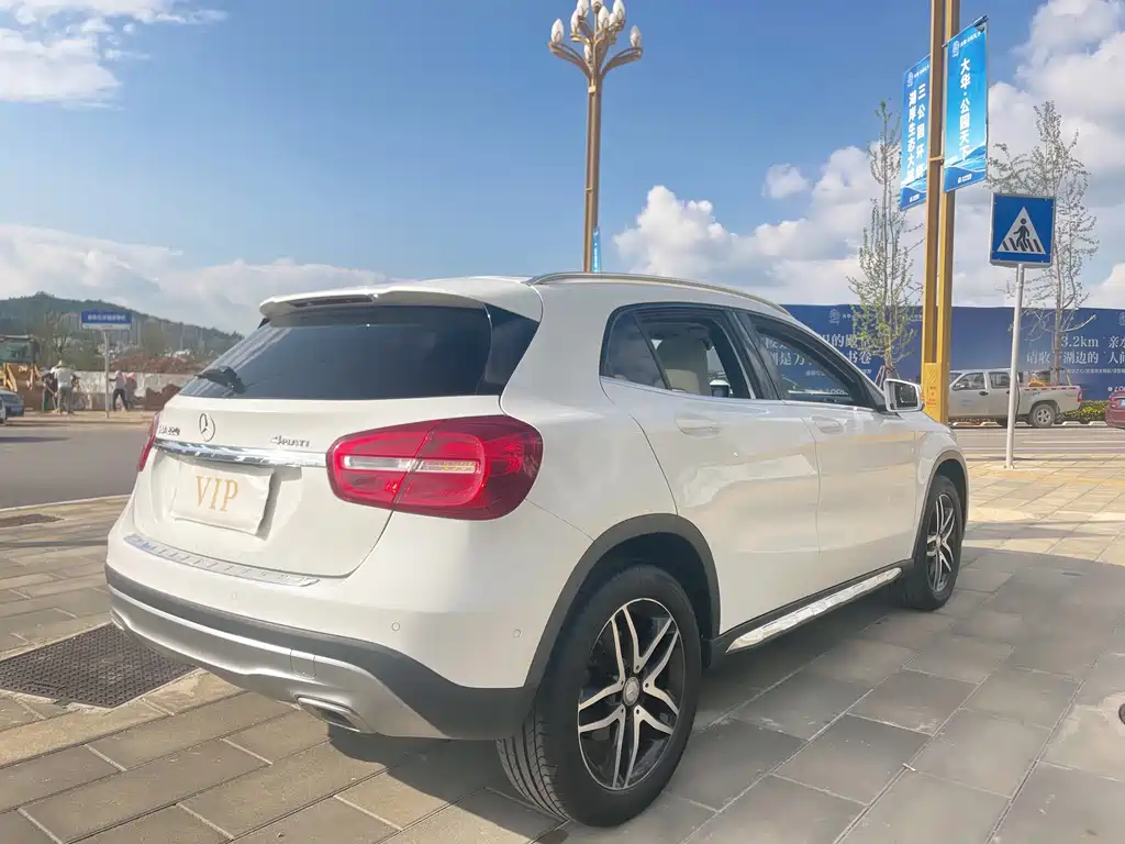 Mercedes-Benz Mercedes-Benz GLA 2016 GLA 220 4MATIC Fashion Edition 2016 - thumbnail 19