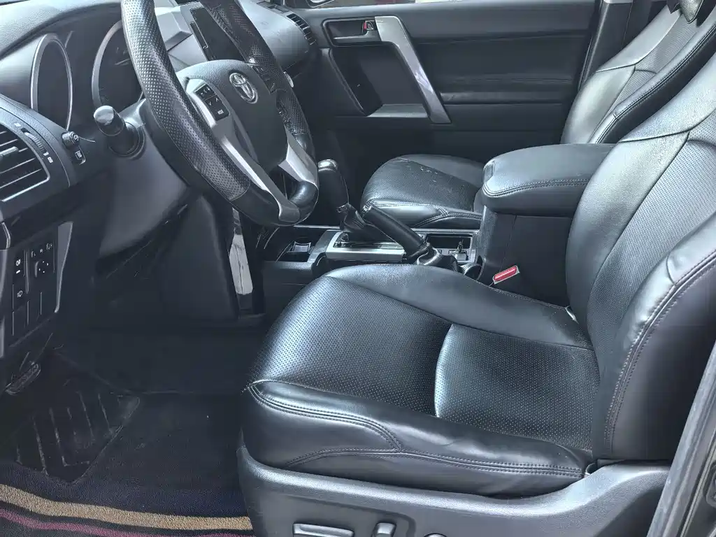 Toyota Toyota Prado 2015 2.7L Automatic Luxury Edition 2015 - thumbnail 3