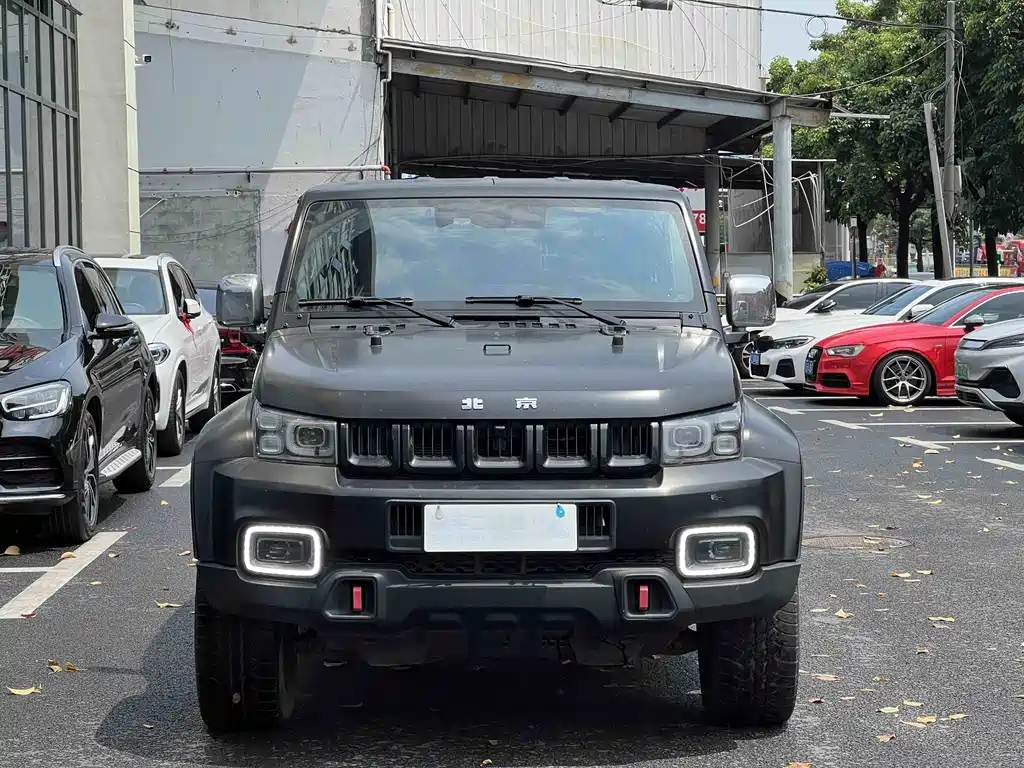 Beijing Off-Road BAW BJ40 2021 2.0D Automatic 4WD Hero Edition Warrior Model 2022 - thumbnail 6