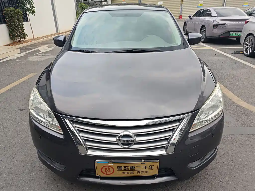 Nissan Nissan Sentra 2012 1.6XL CVT Luxury Edition 2013 - thumbnail 2