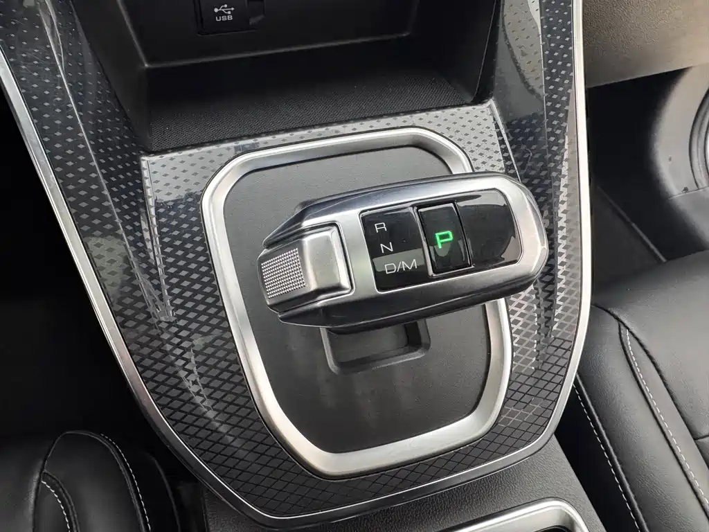 Haval Haval M6 2021 PLUS 1.5T DCT Luxury Intelligent Connectivity Model 2021 - thumbnail 13