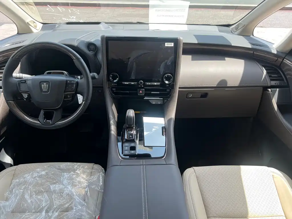 Toyota Alphard 2024 Crown Hybrid 2.5L Executive Premium Version 2026 - thumbnail 6
