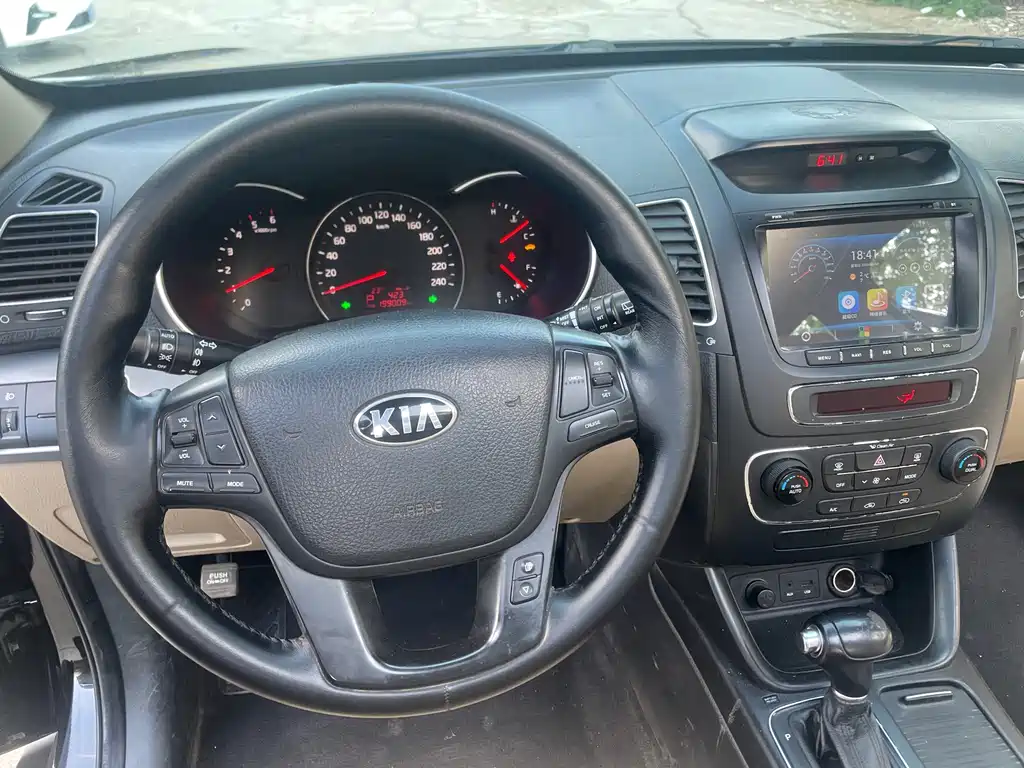 Kia Sorento 2013 2.2T 7-seat Diesel Comfort Edition 2015 - thumbnail 5